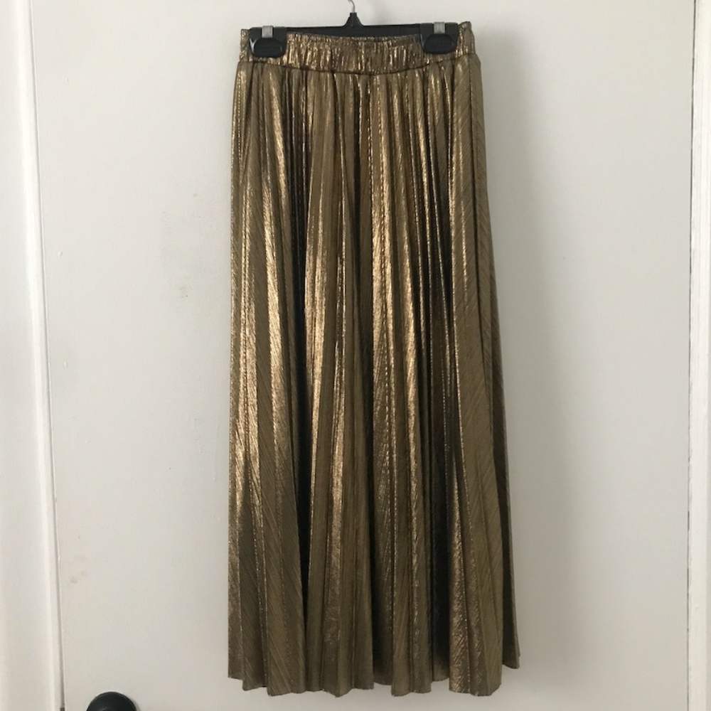 SHEIN | Gold Metallic Gathered Pleated Elastic Waist Maxi Skirt | XS
